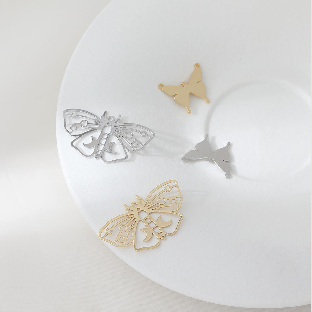 Folha banhada a ouro 14k, 6 pe - Butterfly Pendant Necklace avaliação e preço