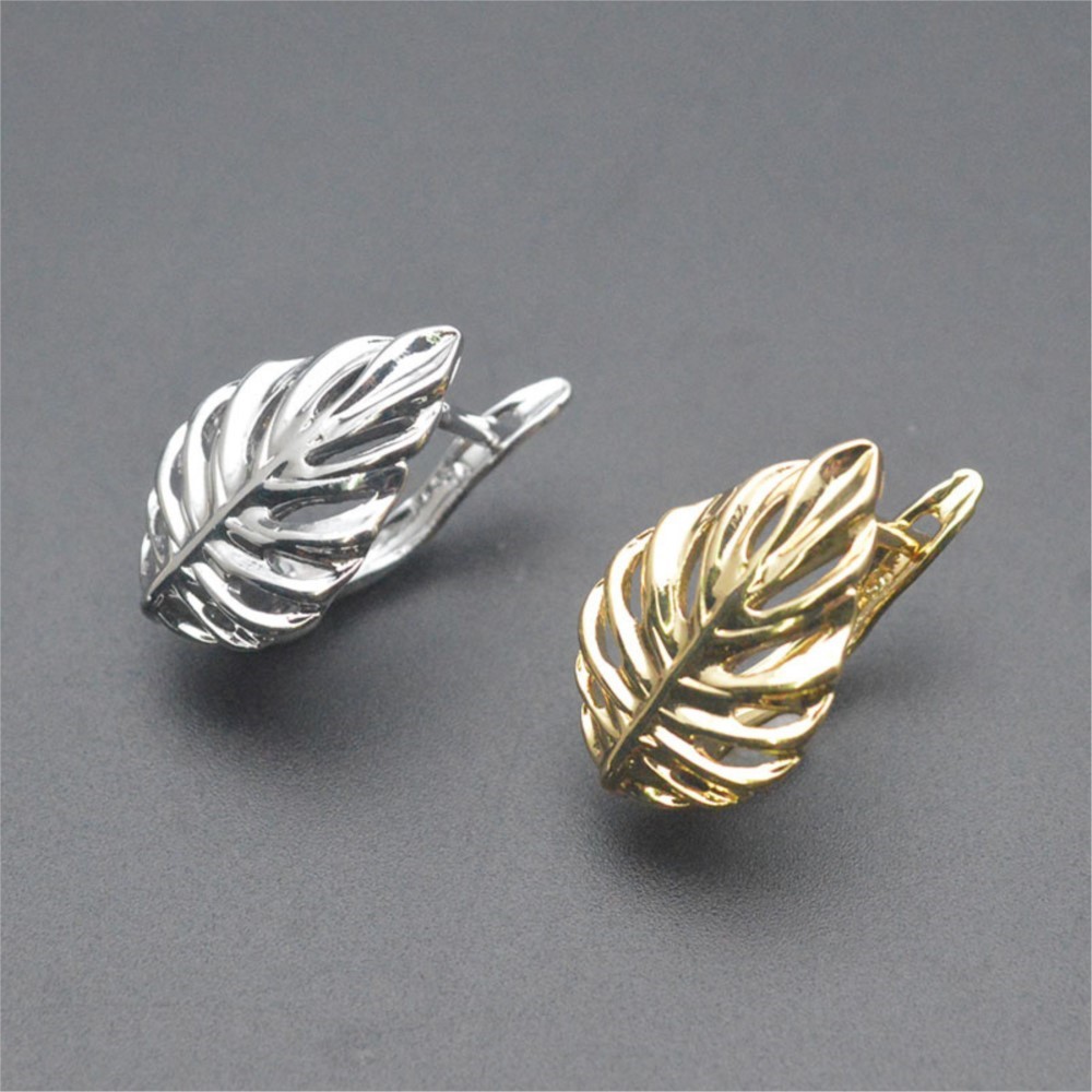 1/2 Peças de Brincos de Moda e - Gold Plated Ring avaliação e preço